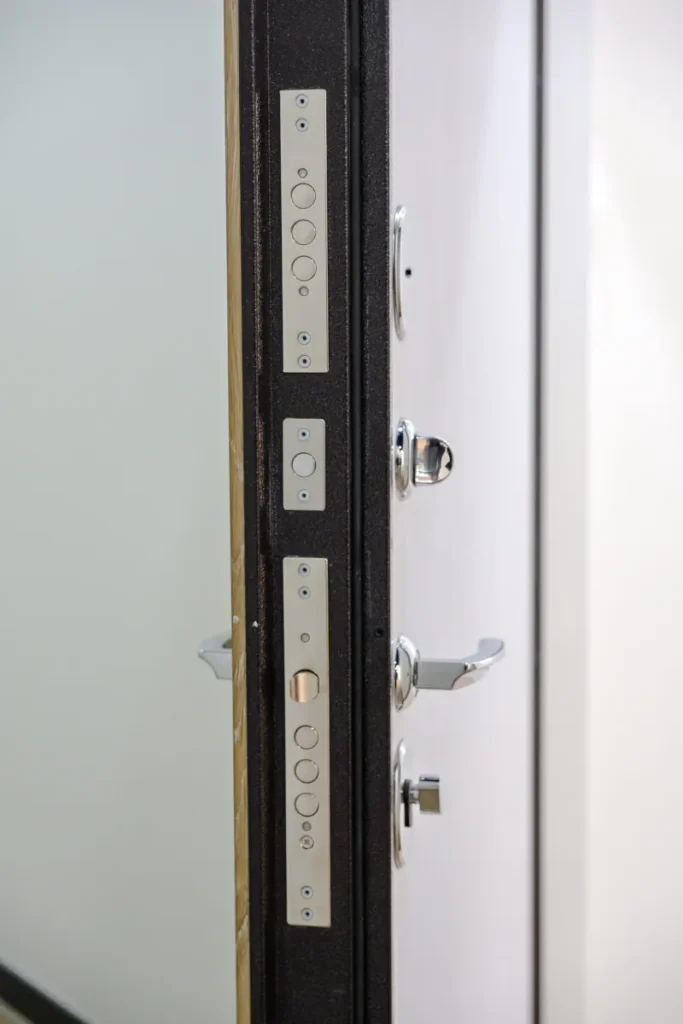 Installation serrure multipoints